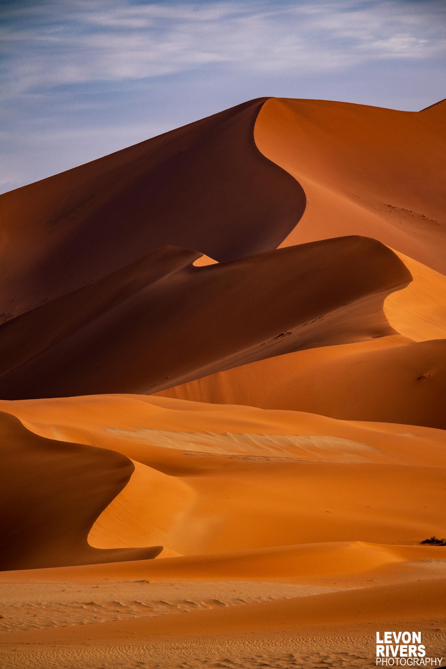 Moving Dunes